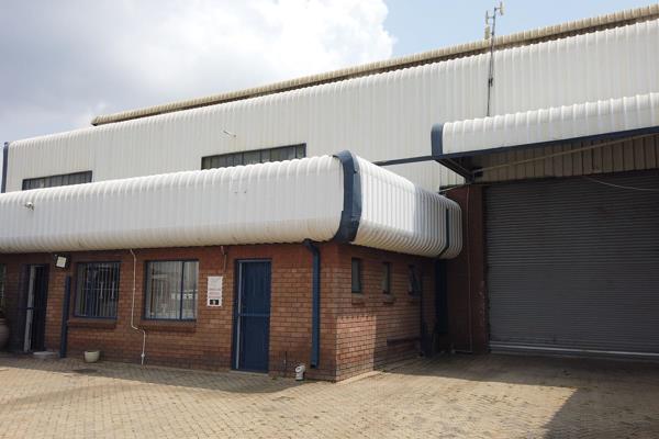 This 2600m&#178; large warehouse is conveniently located in Cleveland with easy access ...