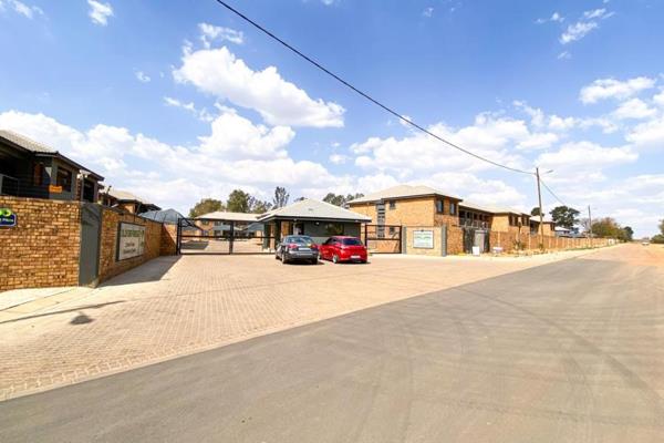 Brand new 2 bedroom ground floor apartment in clover forest, cloverdene ...