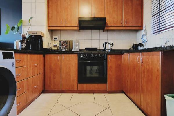 This beautiful apartment features an open-plan lounge and kitchen, two spacious bedrooms ...