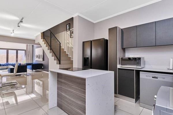 Modern 3-Bedroom, 2.5-Bathroom Townhouse for Sale in Bryanston - EXCELLENT PRICE!

Welcome to The Bailey, a contemporary townhouse ...