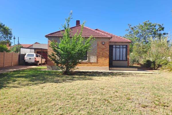 This house can be perfect for first-time buyers and is also well-priced.

This house offers a kitchen, sitting room, and dining room ...