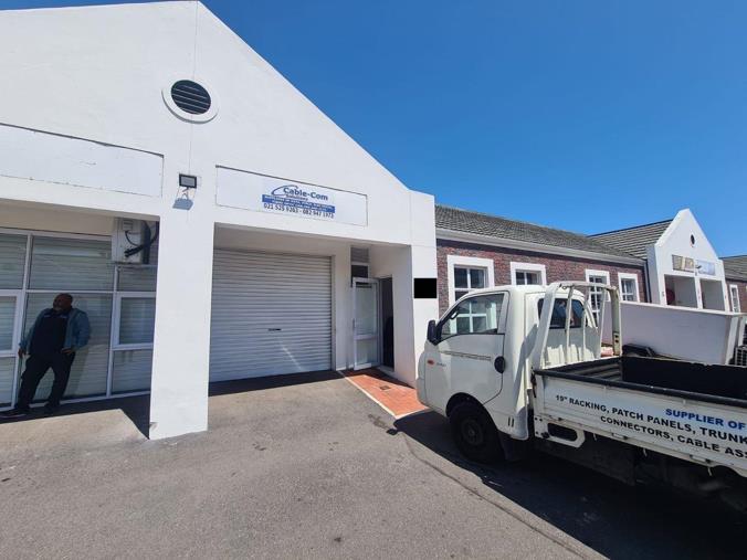 Commercial Property for Sale in Montague Gardens