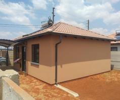 House for sale in Chiawelo