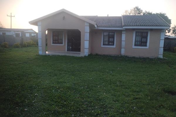 This property is perfectly for small family.

This house consist of 2 bedrooms,1 ...