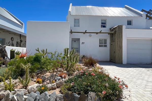 Cozy Coastal Haven in Lampiesbaai, St Helena Bay

Exclusive Dual Mandate

Discover your ...