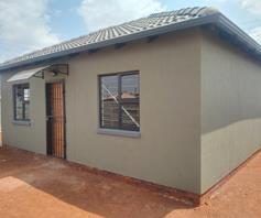 House for sale in Dobsonville