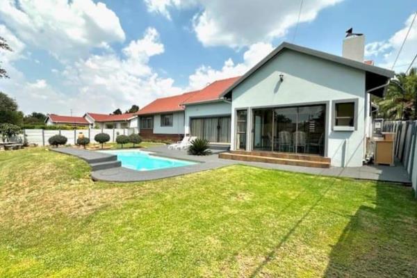 Nestled In the Exclusive Security Enclave of Glen Marais, this 5 Bedroom Family home offers a Lifestyle of sophistication and ...