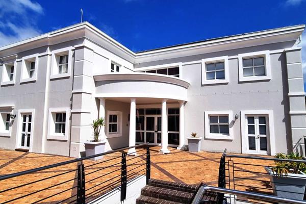 Steenberg Office Park is a tranquil and green office complex located just opposite the ...