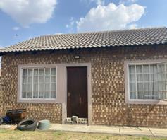 House for sale in Embalenhle Ext 7