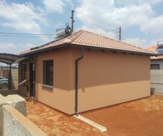 House for sale in Protea Glen