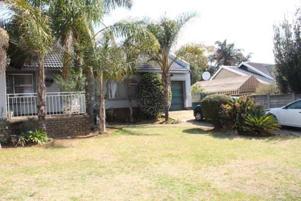 3 Bedroom House for Sale in Popular Breaunanda.

This north facing open plan house is ...