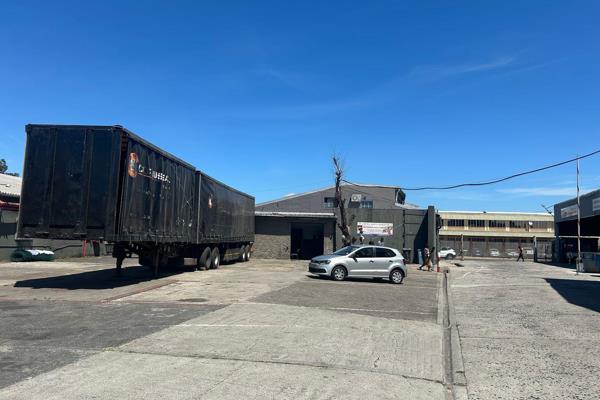 Logistics / Manufacturing / Storage Unit to Let in Bellville

Great access for articulated trucks like your interlinks and super links ...