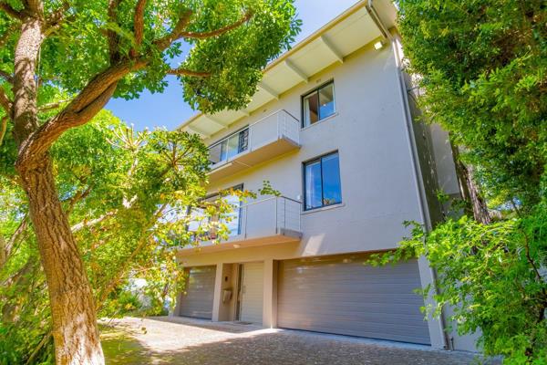 This contemporary three (or four) bedroom contemporary home nestled in the wind-free enclave of Upper Fernwood, offers sensational ...