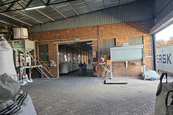 A 1200 square meter warehouse available for rent in Nigel, priced at R50,000 per month ...