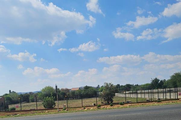 10 000sm Stand on the Main Road Swartkoppies.

Property offers a approved building ...