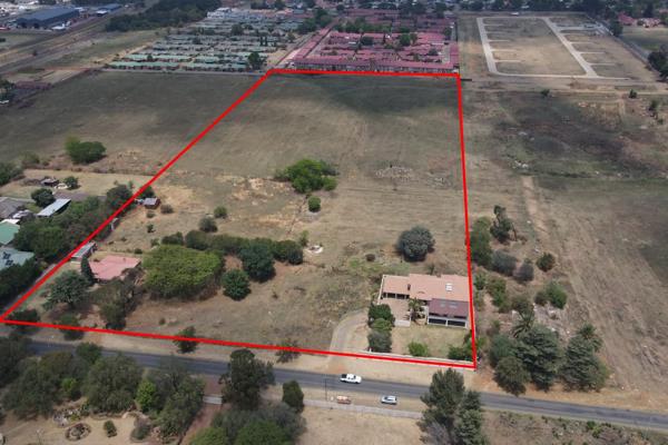 On Auction 21 November - Prime Residential Land in Boksburg

Property Overview:

We are ...