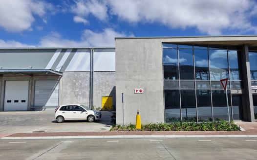 Industrial Property to rent in Blackheath Industrial