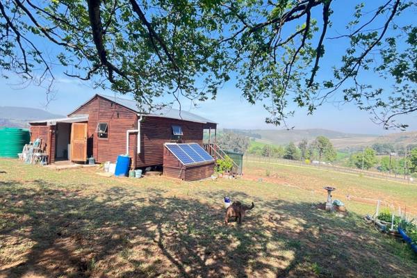 Nestled just a short drive from the heart of Underberg, this charming off-grid studio cabin offers a unique blend of rustic living and ...