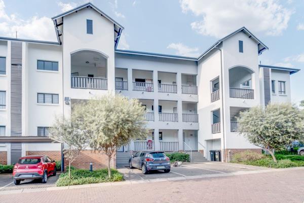 This immaculate 1 bedroom, 1 bathroom modern apartment is in a secure sought-after ...