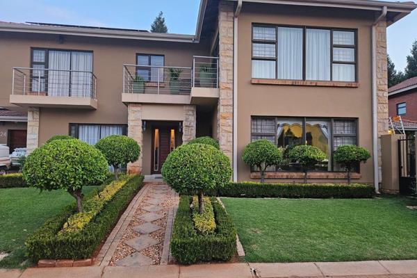 Discover this stunning double-story house located in an exclusive estate in Van Der Hoff Park, Potchefstroom. 
This exquisite home ...