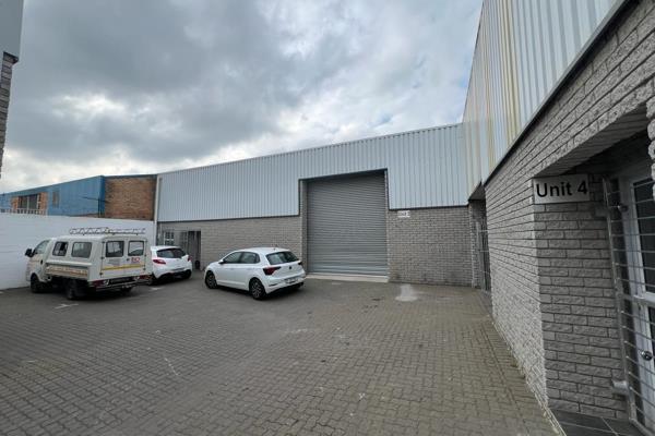 Spacious and well-priced warehouse available in Brackenfell. The mentioned unit is ...