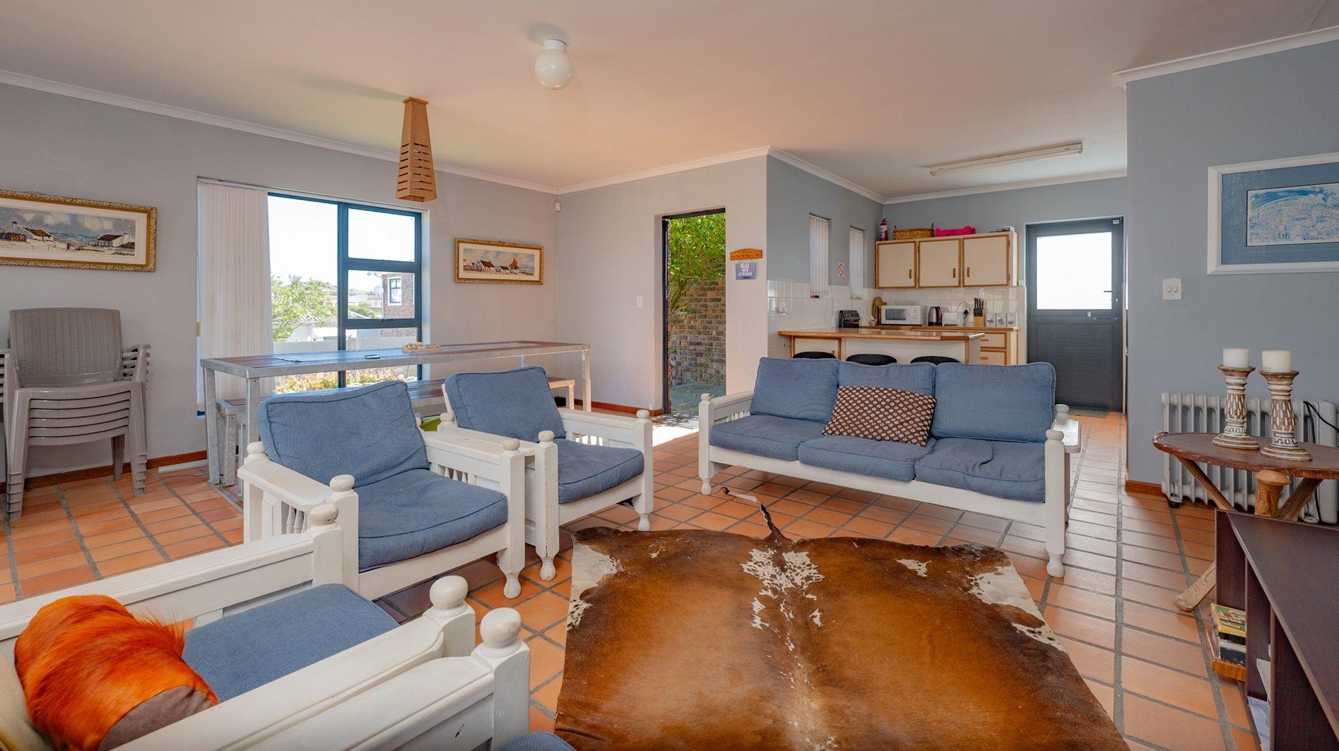 Photo of 3 Bedroom House to rent in Struisbaai