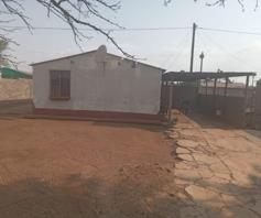 House for sale in Ga-rankuwa Unit 25