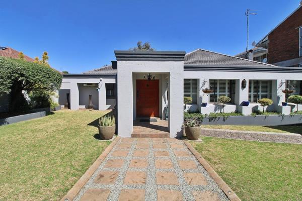 ON SHOW THIS SUNDAY, 2:00PM TO 5:00 PM
Walking distance to Dunvegan Primary and Edenvale High. Also borders Bedfordview. This ...