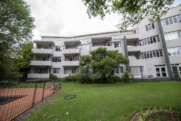 This is a big, spacious and well looked after 1 bedroom 1 bathroom unit in Illovo

Centrally located apartment in the heart of ...