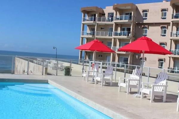 2 Bedrooms, 2 Bathrooms, Beachfront Apartment TO RENT in Margate, KwaZulu Natal, South ...