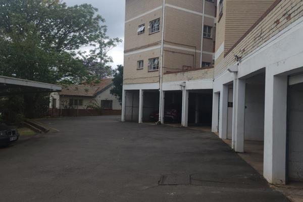 In a block of 8 units, this 1-bedroomed, unit located off the main road, is close to shopping centres and UKZN. 
parquet flooring, 1 ...