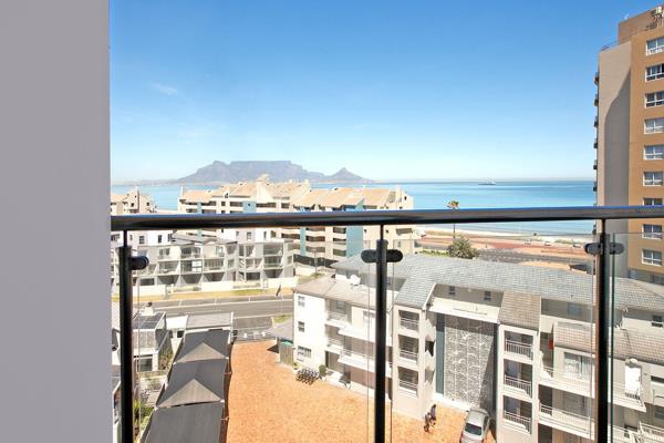 Experience the pinnacle of beachfront living in this luxurious suite, perfectly located on the renowned Blouberg Beachfront. Featuring ...