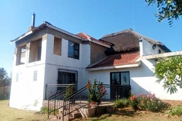 Going on Auction: Wednesday 30 October 2024
Reserve Price: R1 700 000.00. (All offers will be reviewed)
Expected Opening Bid: R1 500 ...