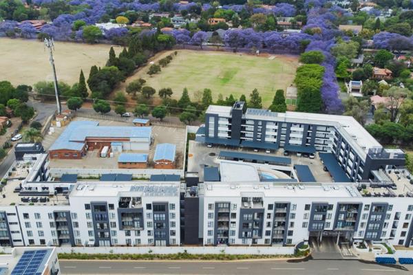 This exceptional ground-floor apartment located in the prestigious suburb of Waterkloof—an area known for its charming tree-lined ...