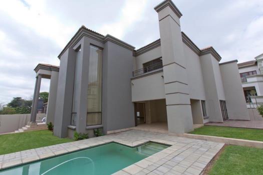 4 Bedroom House to rent in Bryanston