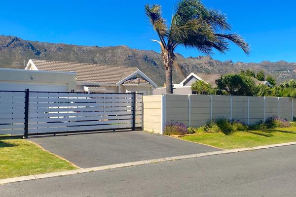 *Exclusive to Team Wearing @ KW Dynamic.  Nestled in the picturesque coastal town of Gordons Bay, this delightful three-bedroom ...