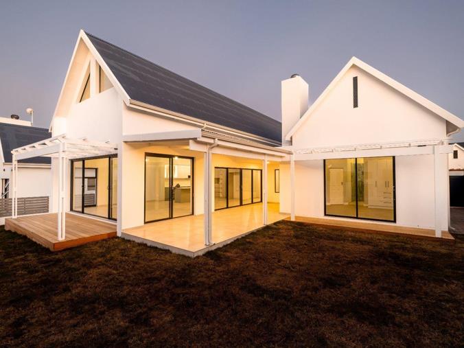 3 Bedroom House for Sale in St Francis Links