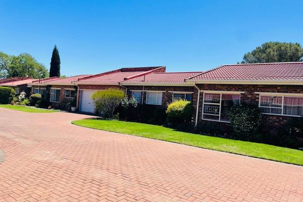 This charming 3-bedroom townhouse in Three Rivers combines modern convenience with elegant design, making it an ideal home for families ...