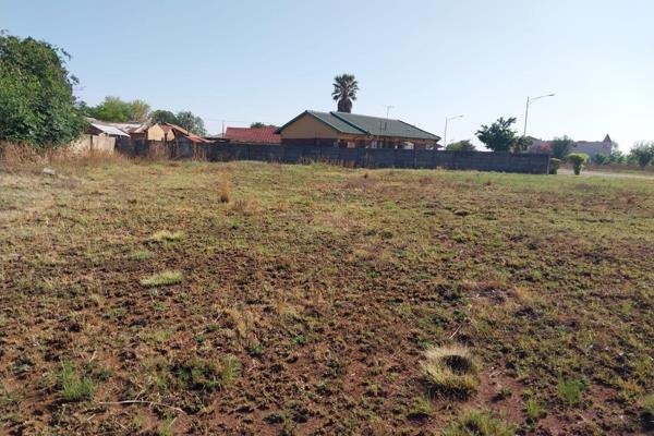 This vacant land for sale in Dersley, Springs, offers a prime opportunity to build your dream home or rental apartments. Located in a ...