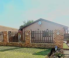 House for sale in Nigel Ext 2