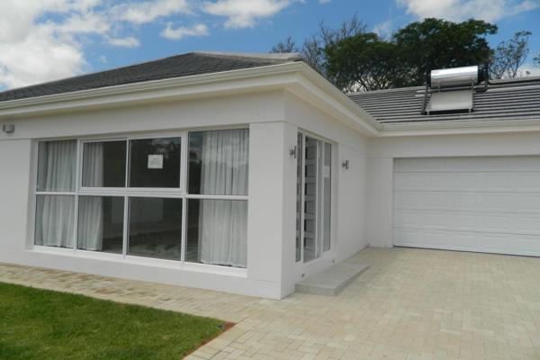 Discover the ideal home in Vredendal! This spacious three-bedroom house offers comfort and modern design in a prime location. Each ...