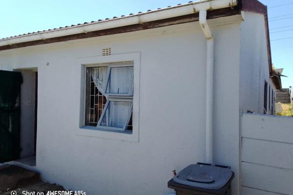 Fully enclosed 6 bedroomed house with 3 bathrooms, kitchen and large lounge. Main ...