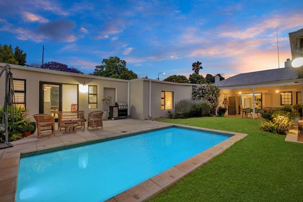 OFFERS FROM R3,7M - 

An exceptional Parkview home set on a 1337 sqm stand where class, comfort and style combine with a tranquil ...