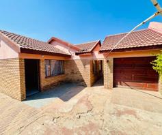 House for sale in African Jewel