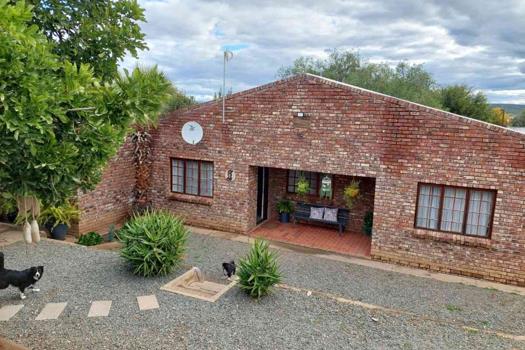 House for sale in Oudtshoorn North