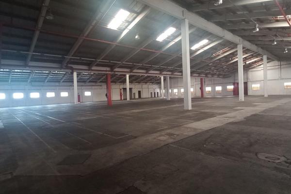 Centrally located in New Germany, this unit is situated in a very secure park with 24 hour security. The yard area soon to be expanded ...