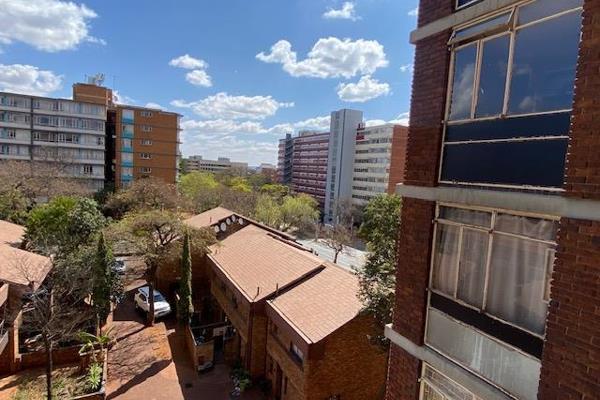 Invest in this 3 bedroom located Pretoria Central near all amenities.
It collects a good rental income of R8400 and has room to collect ...