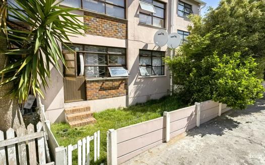 1 Bedroom Apartment / Flat for sale in Wynberg