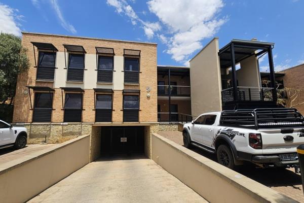 Office Space For Sale at Tijger Vallei Office Park, Pretoria

This 100m&#178; office ...