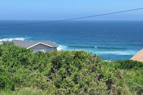 A real beauty with full sea views in the 2nd row from the white beaches of Dana Bay.  

Escape the hustle and bustle of city life while ...